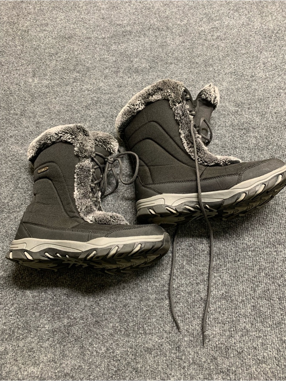 Women’s Black Faux-Fur Lined Winter Boots - Cozy Grip